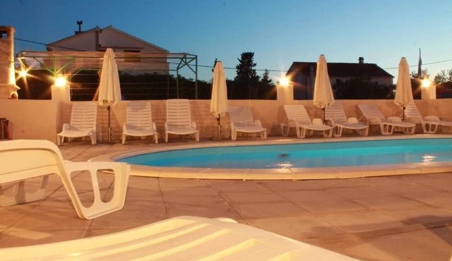 Nenad - With Pool - A2