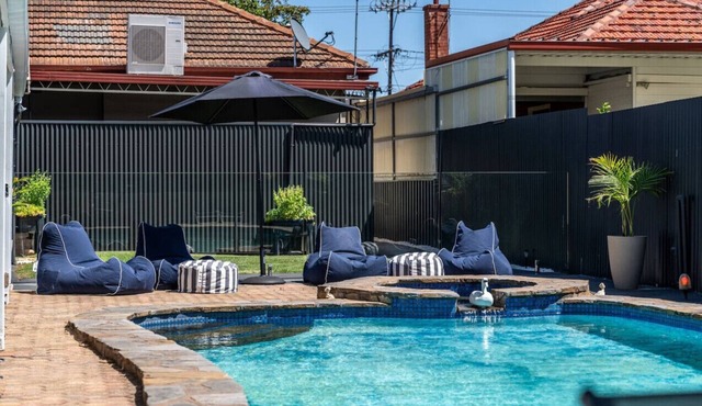 Neptune - 2BR Private Pool WiFi