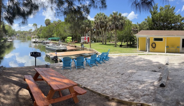 Neptune's Grotto Waterfront Retreat