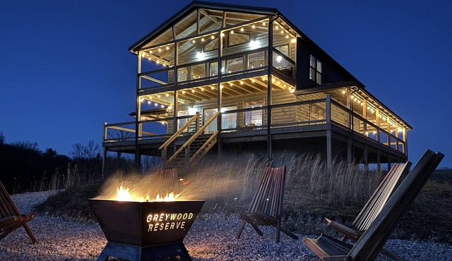 Nerf Blasters | Arcades | Hot Tub | King Beds