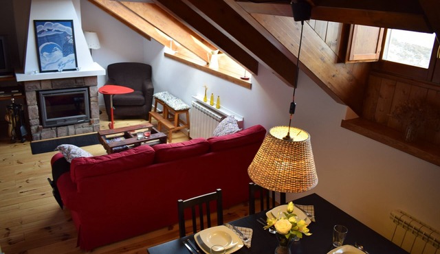 Neril apartment in Pyrenean Axis Benasque - Arán. At 1400m altitude.