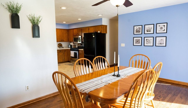 nEscape to Tranquility: Lovely Oasis 20 Minutes from Downtown Milwaukeennn