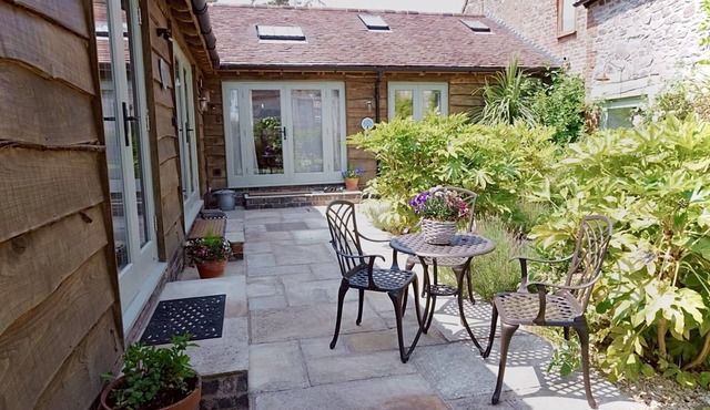 Nest Holiday Hideaway Wren Cottage Stunning Area!