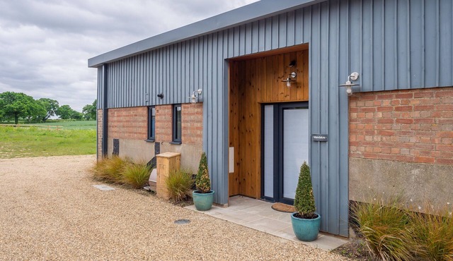 Nestled away overlooking the Suffolk countryside in the village of Henham, Mandalore is a tastefully