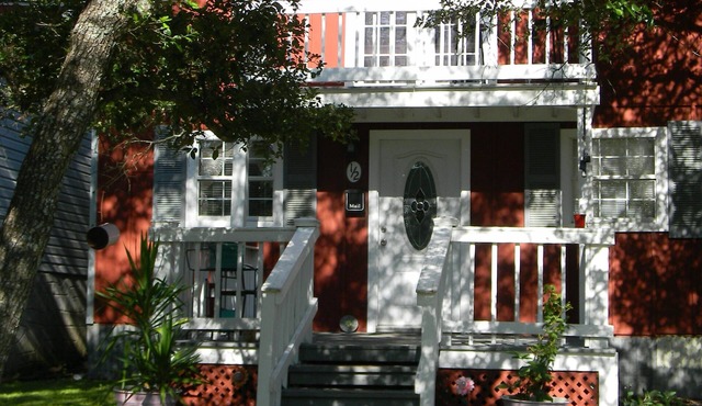 Nestled in Hill Country- Minutes from multiple attractions