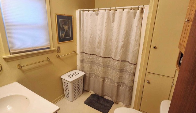 Nestled in the heart of America’s Hometown!