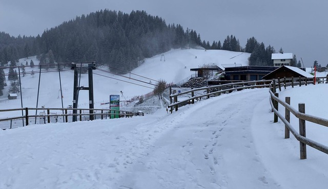 Nestled in the heart of Hochstuckli Ski/Hicking area.