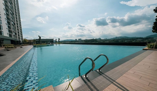 Netizen Cheras Residence by Emily in Town