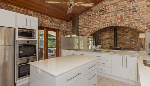 Netley Lodge for 10, Southern Highlands