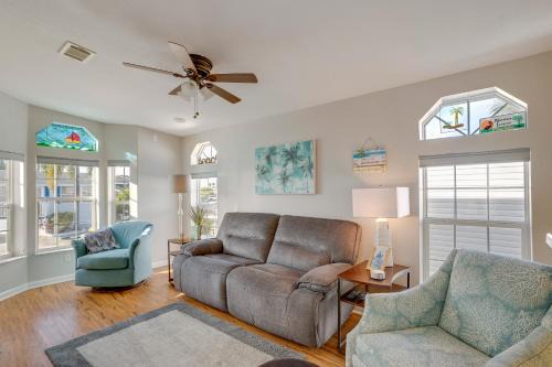 Nettles Island Jensen Beach Home: Walk to Ocean!