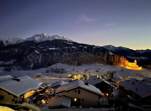 Neu-renovierte - Nov 24 - 2,5 Zi Wohnung mit Traum-Aussicht