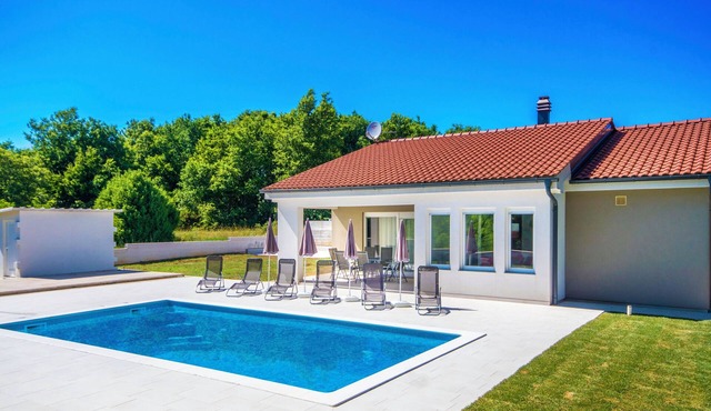 Neu! Traumvilla Inmitten der Natur 3 Schlafzimmer, 2 Bäder - für bis zu 8 Gäste