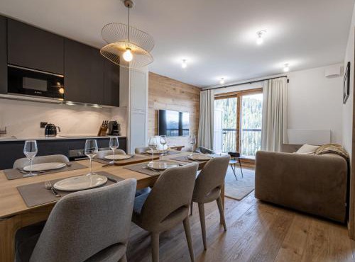 Neuf et Ensoleillé, 2P + Cabine, Proche Centre et Pistes, Balcon, Wifi, Parking - FR-1-575-172