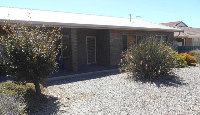 Nevah Barc - Ardrossan