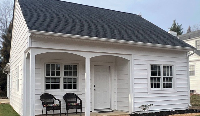 New 1-bdrm cottage near Children's Hospital - 10 mins. from downtown and VCU