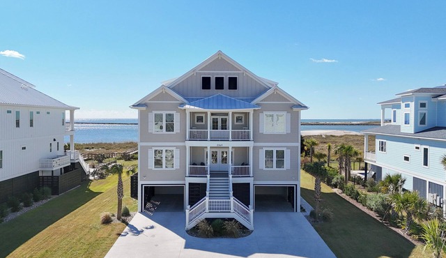 New 10 BR Oceanfront Beach House! Carrocce Sea Ranch.