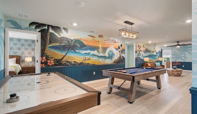 New 10BR Luxury Retreat Pool, Spa, Near Disney