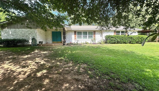 New! 11 miles to SFA on 5 acres 4 bedroom 2 bath house with a covered back porch