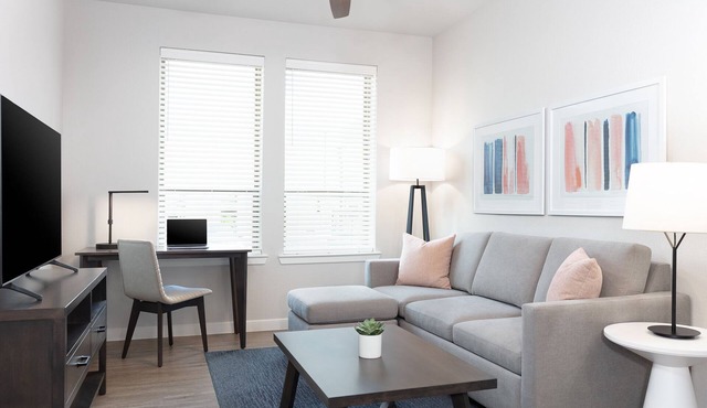 *New 1bd/1ba Listing-Professionally managed community close to Downtown & Domain