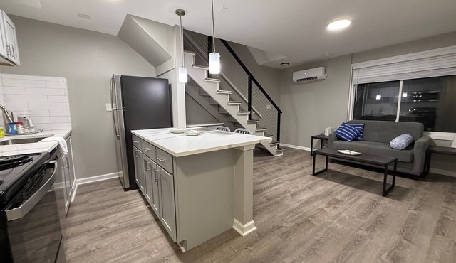 * NEW * 1BR Retreat | Heart of Campus w/Parking