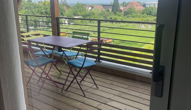 New: 2-bedroom apartment in luxury residence.