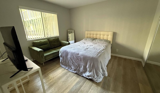 New 2-bedroom apartment in charming Burbank Empire Center with WiFi, AC