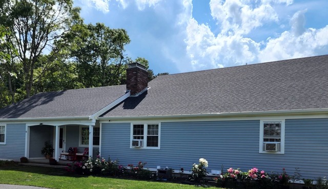 New 2 bedroom Cape Cod Vacation Rental 9 mins to the beach!