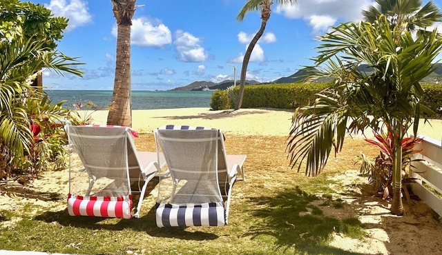 new 2-bedroom water front villa enchanting Saint Martin with WiFi, AC