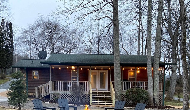 NEW 2 BR/2 Bath Cabin! Great for Cycles, Cars, Trailers! Creek/Mountain Views!