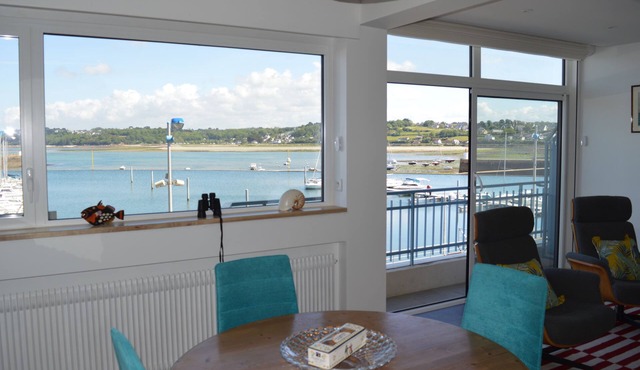 NEW 2019. Apartment overlooking the marina, classified 4 stars