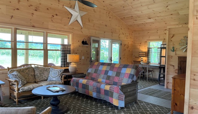 New 2024 Firefly Cottage in the heart of the FingerLakes. Amazing Vineyard views