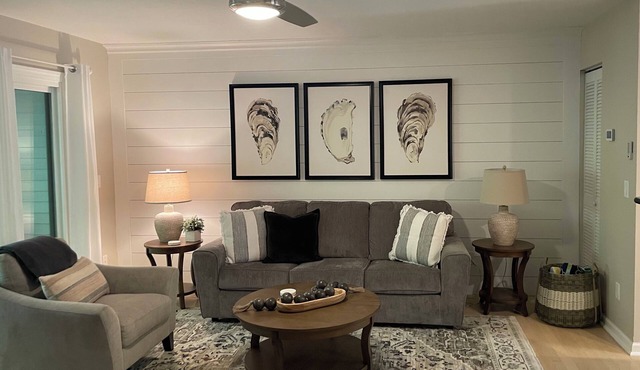 NEW 2025! Completely renovated 2 Bedroom & 2 Bath condo located in Royal James