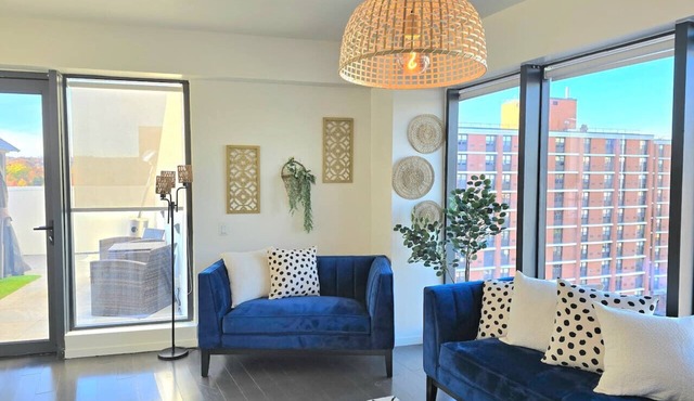 *NEW* 2bdr/2ba - Chic Modern Retreat w/Hot Tub