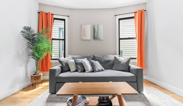 NEW! 2BR Apt w/NYC skyline views, 30 min to NYC!n