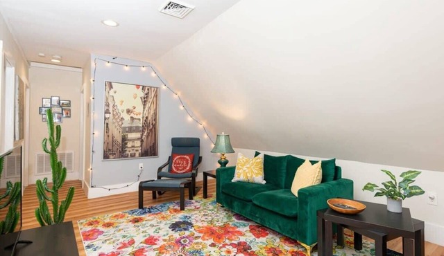 *New 2BR Downtown Attraction| Salem+Beverly|Witch