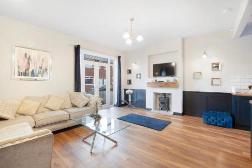 NEW! 2BR in Richard Street