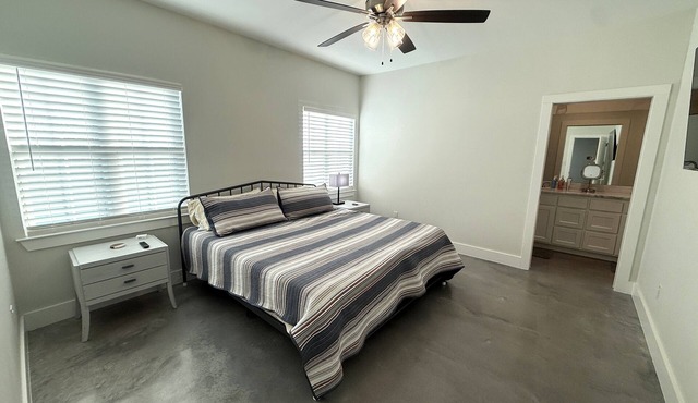 New 3 Bed 2 Bath Home in Granite Shoals Short Walk to Lake LBJ-Pet Friendly