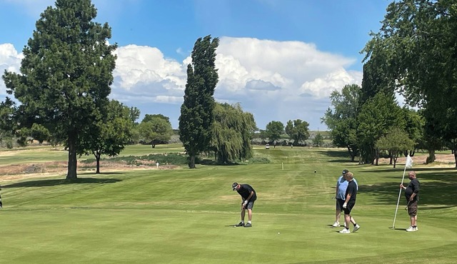 New 3-bedroom house on the Sage Hills Golf course in Warden