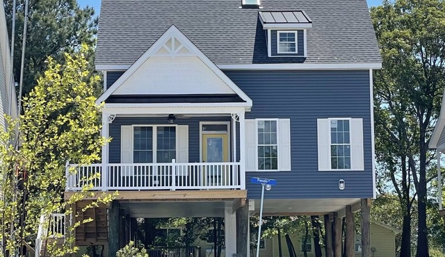 NEW 3 BR/2.5BTH near Bethany Beach/home on stilts, open floor plan/1st FL Master