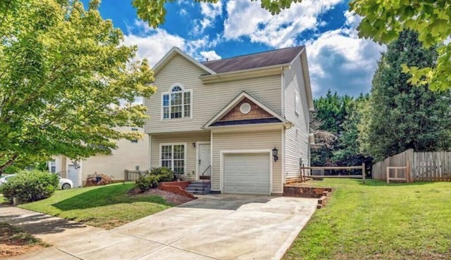 New 3 BR House in Huntersville