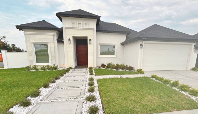 New 3-Queen bd home 15 min. from McAllen Airport & La Plaza Mall
