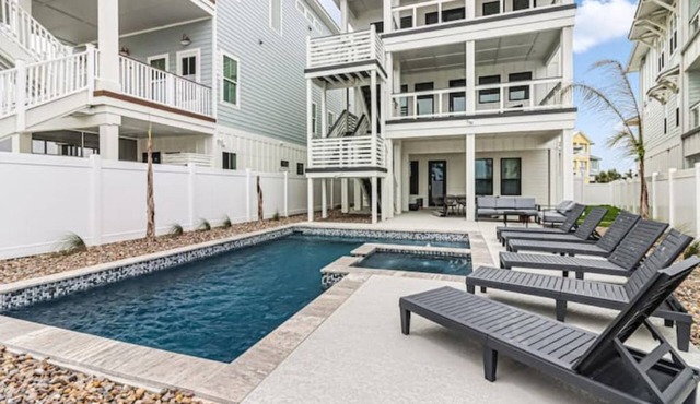 New 3800sf custom home with unobstructed ocean views and private pool