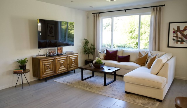 New 3B Home/near Sequoia, EV, +More
