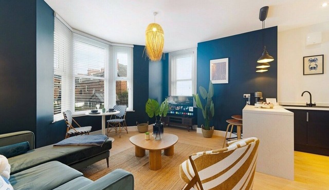 New! 3BR in Gladstone