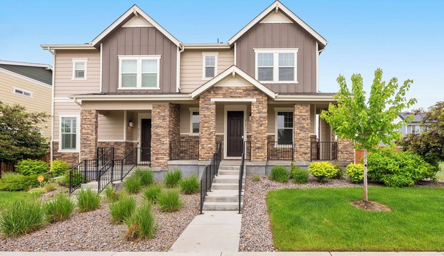 New 3BR Near DIA&Gaylord Move-Ready Dog-Friendly