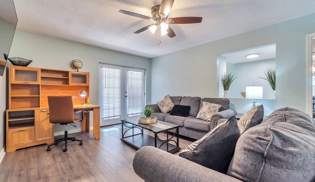 NEW 3BR w/En-suite & Full Kitchen - Close to DT