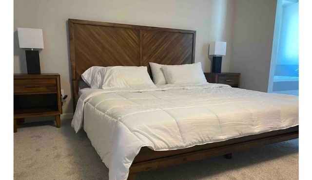 New 4 Bedroom Home With Indoor Fire Place