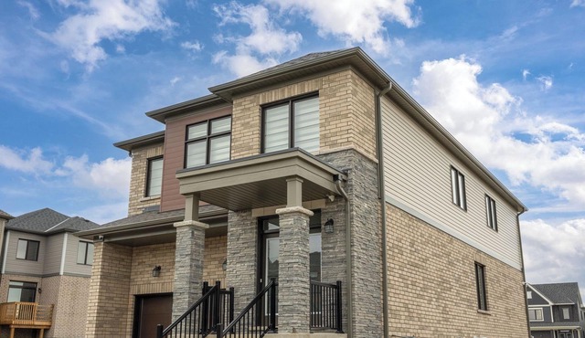 New 4 Beds & 3 Baths with Parking at Haldimand Ontario