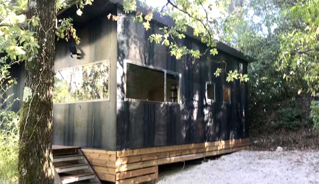 new 4 pers enchantment Provencal new house luxury garden enclosed jacuzzi