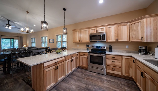 New! 4BR Lake Namakagon Cabin - Sleeps 16 - Lakefront w/boat access